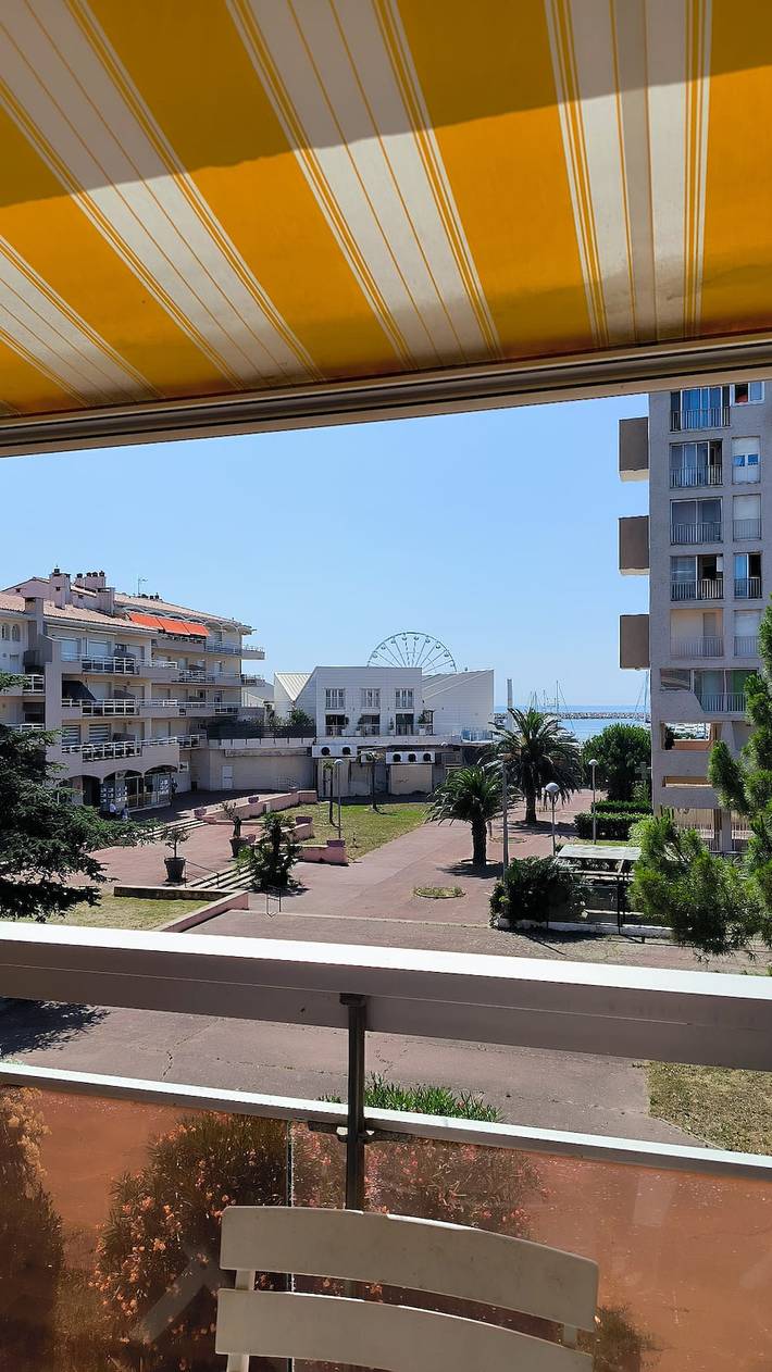 Gîte pour 6 personnes, avec terrasse, animaux acceptés dans Plage Maillol