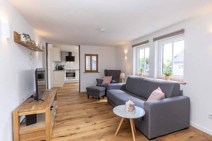 Ferienwohnung für 4 Personen, mit Sauna und Garten sowie Balkon - 1