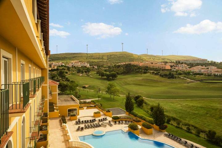 Casa de férias para 4 pessoas, com Varanda e Jacuzzi e ainda Terraço and Jardim em Município de Torres Vedras