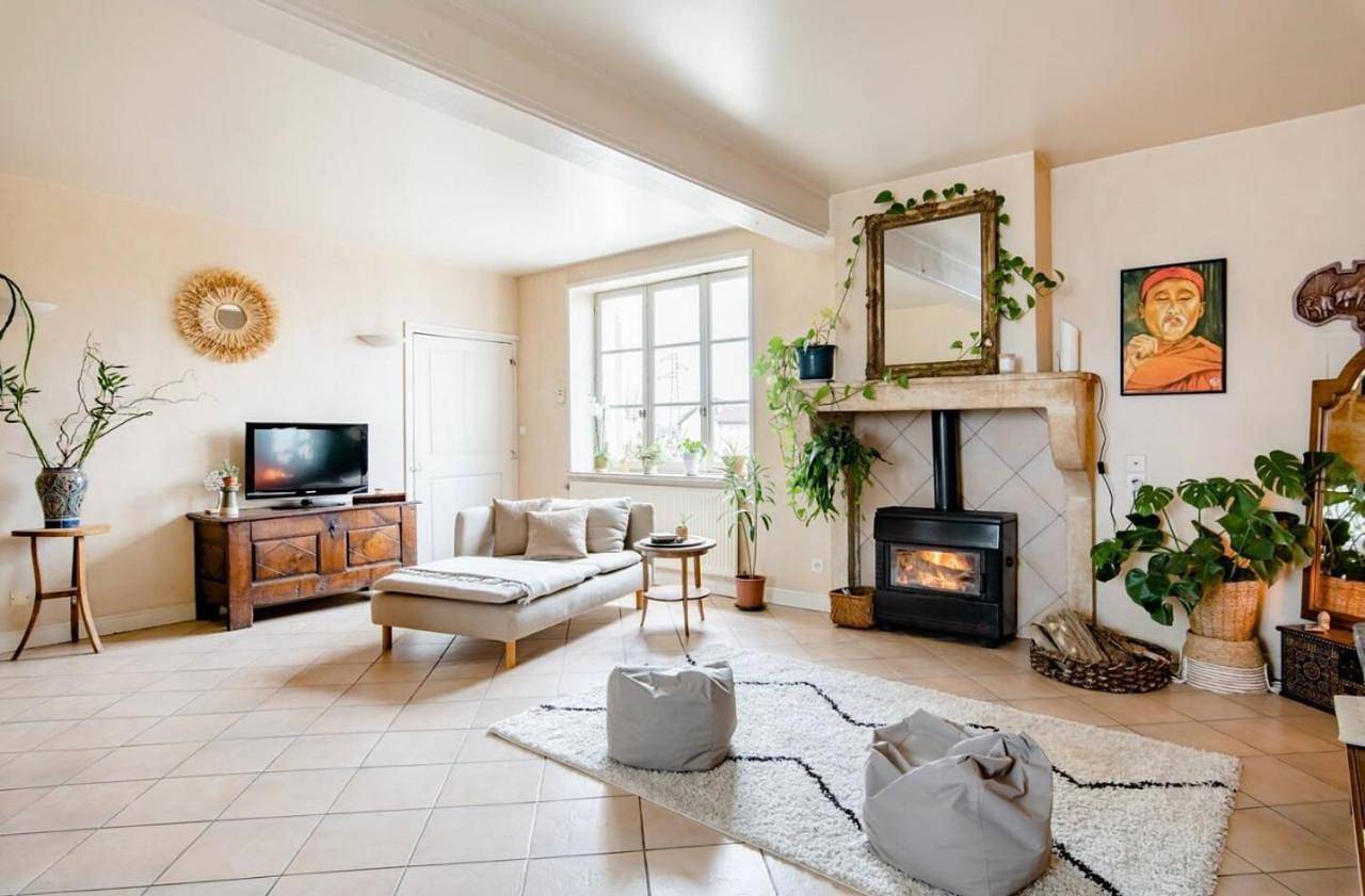 Appartement de vacances entier, Double Room in Gleizé, Beaujolais