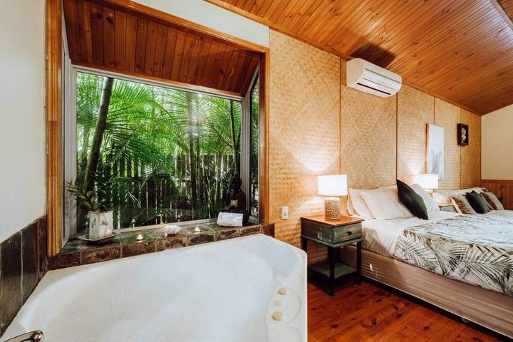 Albergue para 12 personas, con piscina además de vistas y jardín - 1
