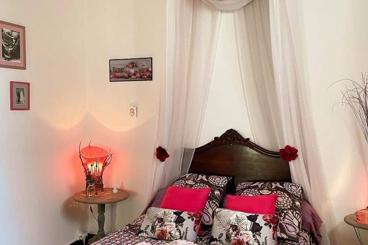Charmantes Schloss-Ferienhaus mit Wlan und Terrasse in Sologne in Salbris, Sologne