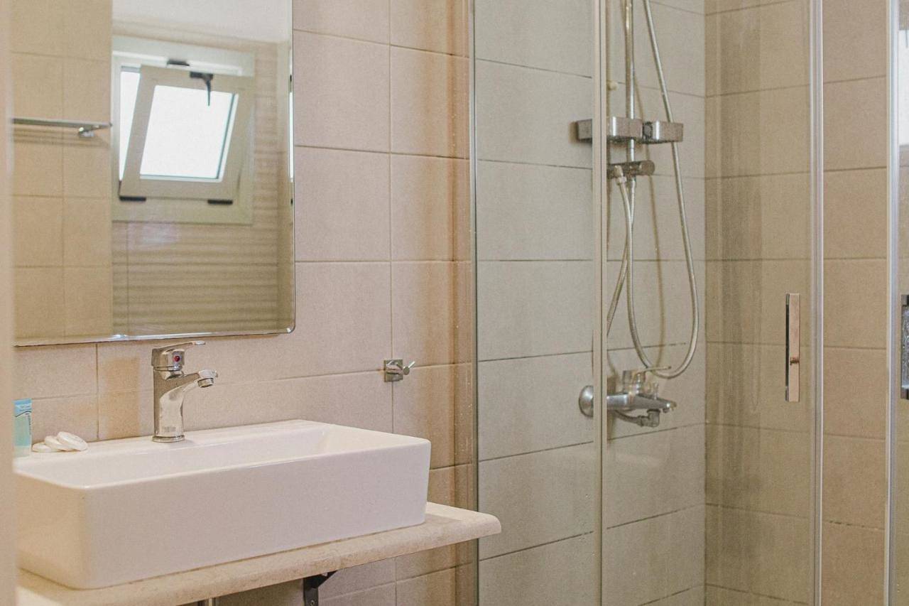 Double/Twin Room with Town View in Livadi, Sérifos