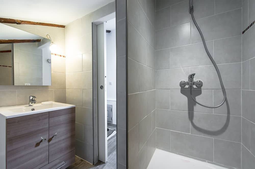 Apartamento inteiro, Maison Saint Jérome - Grande, independente, muito calmo e ensolarado + piscina in Aix-en-Provence, Aix-en-Provence (Região)