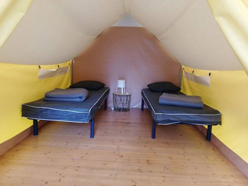 Zecamping 3* pet friendly tente Bbq 2 pers in Savigny-en-Véron, Vallée de la Loire