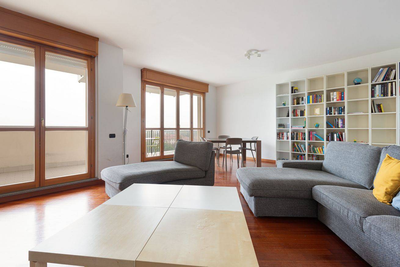 Ganze Wohnung, Ferienwohnung für 2 Personen mit Balkon/Terrasse in Mailand, Mailand Provinz