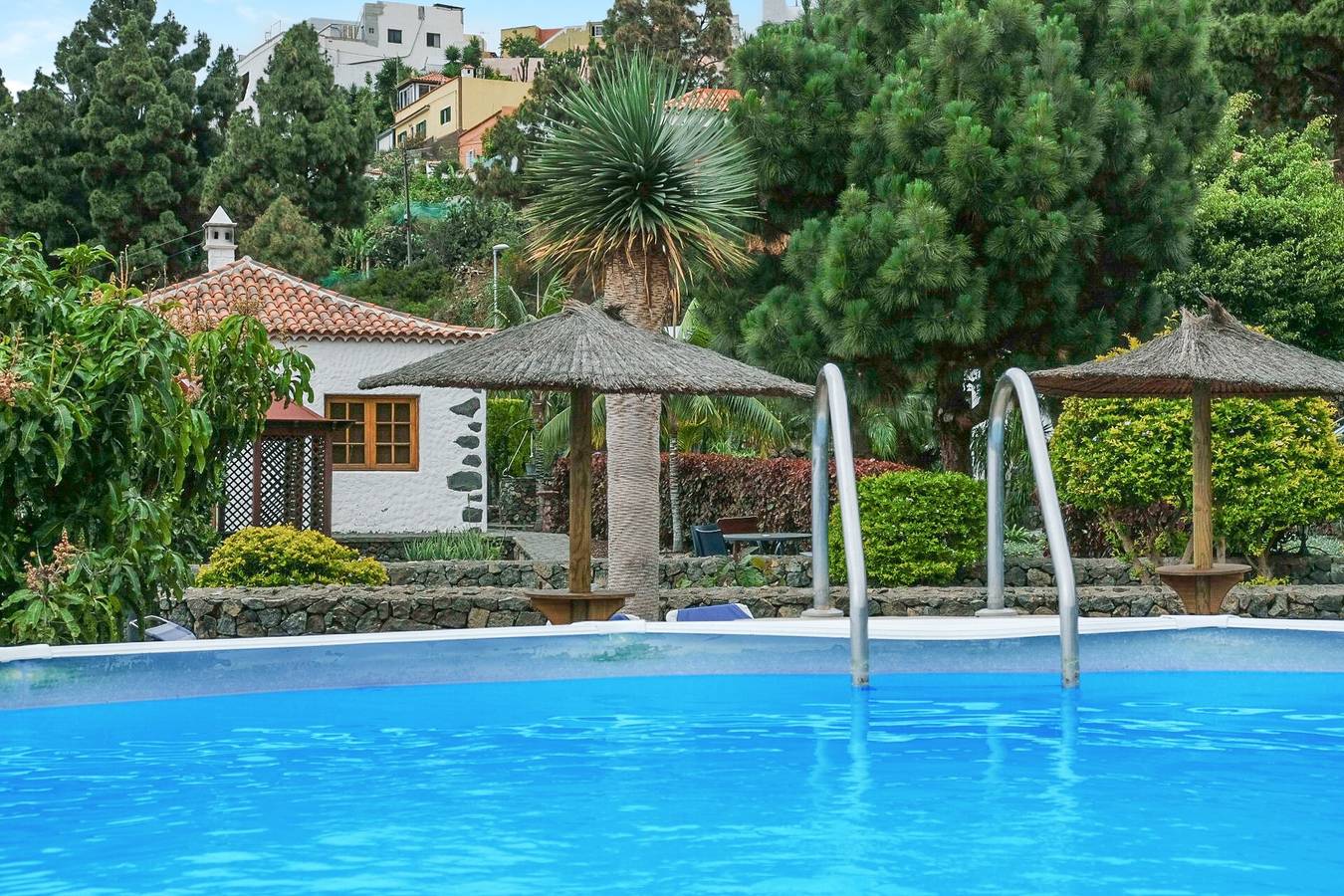 Casa de férias "Casa Carmen" com vista para a montanha, vista para o mar, piscina in Las Longueras, La Guancha
