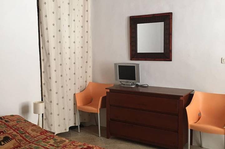 Appartement entier, Charmant T3 au cœur de Saint Florent in Saint-Florent, Région de Calvi