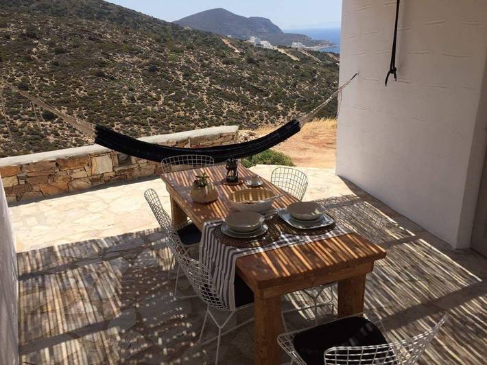 Villa pour 6 personnes, avec terrasse et vue sur l’océan ainsi que piscine et jardin dans Antiparos - 4