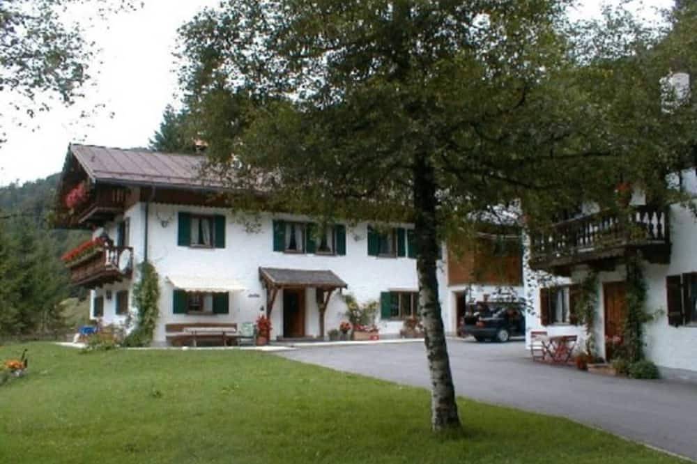 Apartamento entero, Apartamento 3 \"Salettl\" - Haus Hubertus, Kreuth-Glash��tte in Kreuth, Alpes Bávaros