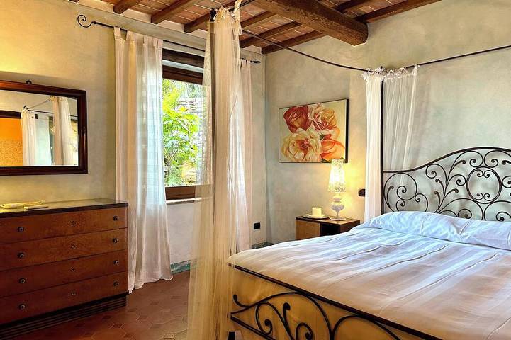 Sagrantino casa con piscina, 2 camere, Proprietà Fontanaro in Paciano, Perugia e dintorni