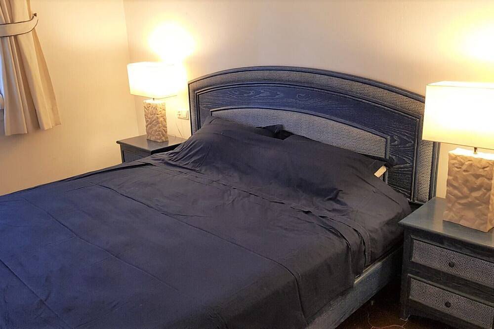 Geheel appartement, Cabopino in Playa Cabopino, Marbella