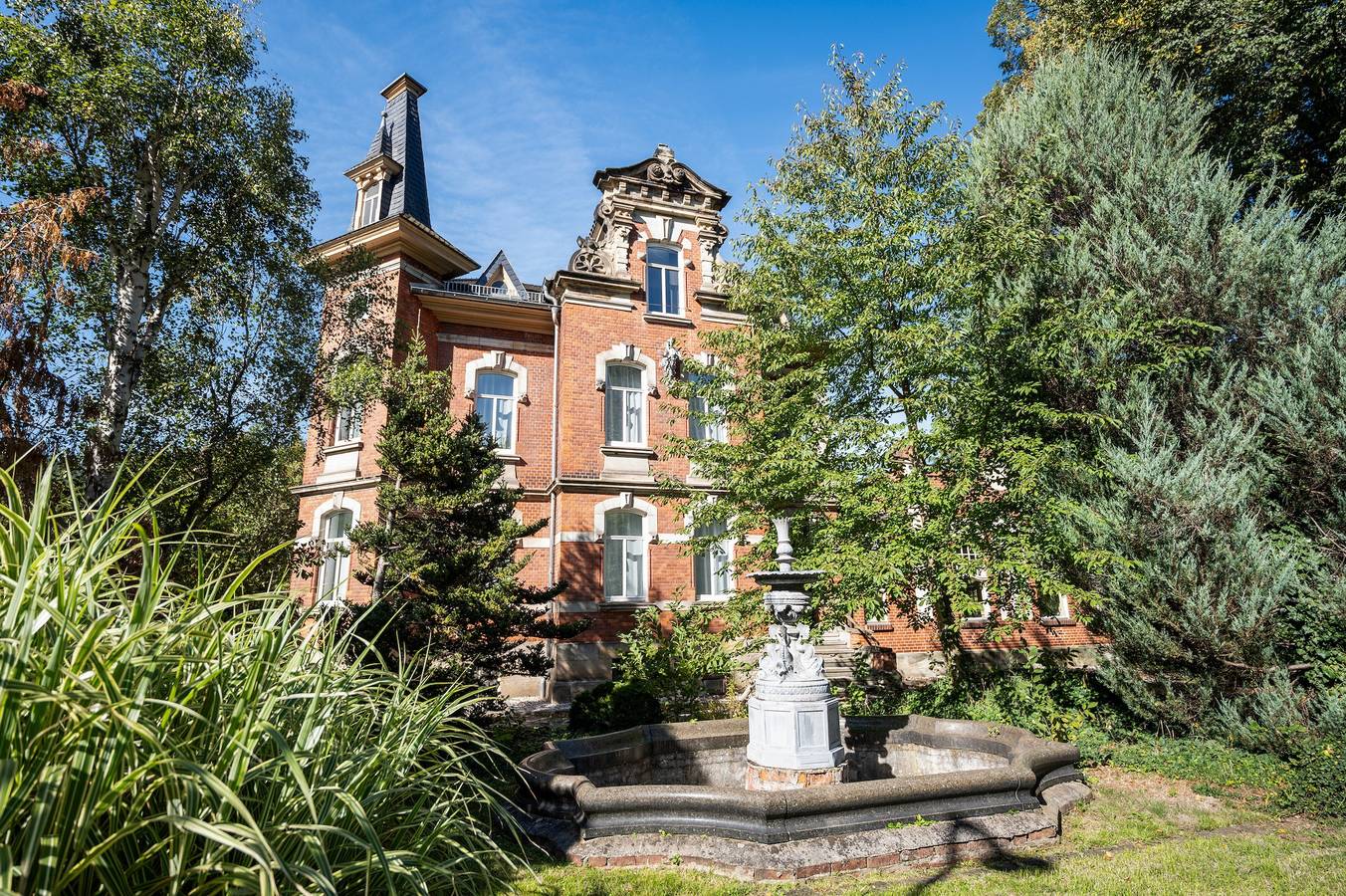 Ganze Wohnung, Ferienwohnung 'Villa Schönau' - Historischer Charme und moderner Komfort erwarten Sie in Bad Blankenburg, Saaleland