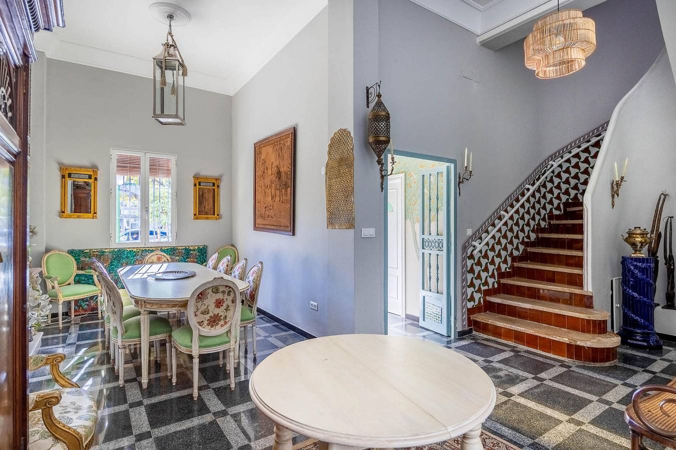 Casa de vacaciones para 12 personas con balcón in La Buhaira, Sevilla