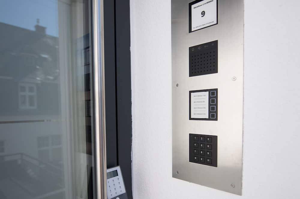 Ganze Wohnung, Ferienwohnung Sonnenuhr im Gästehaus C H Berres in Ürzig, Bernkastel-Kues & Umgebung