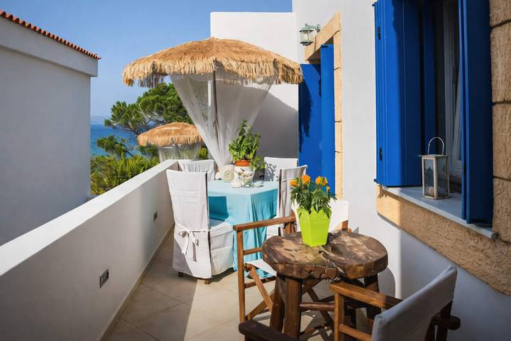 Gîte pour 3 personnes, avec balcon/terrasse et piscine dans Cythère - 3