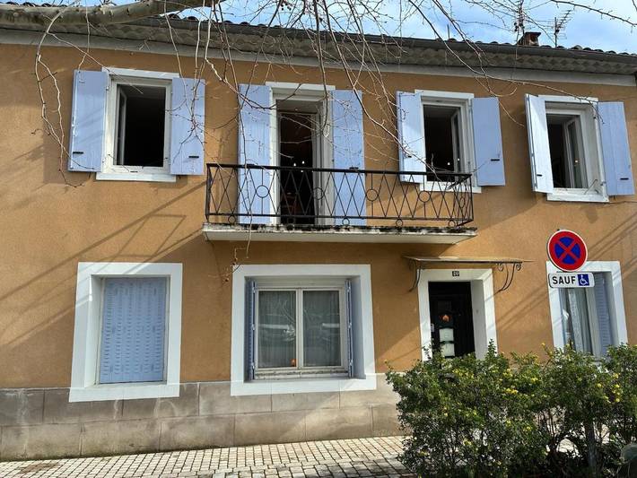 Location de vacances pour 5 personnes, avec Balcon ainsi que Terrasse et Vue dans Office De Tourisme Aude En Pyrenees