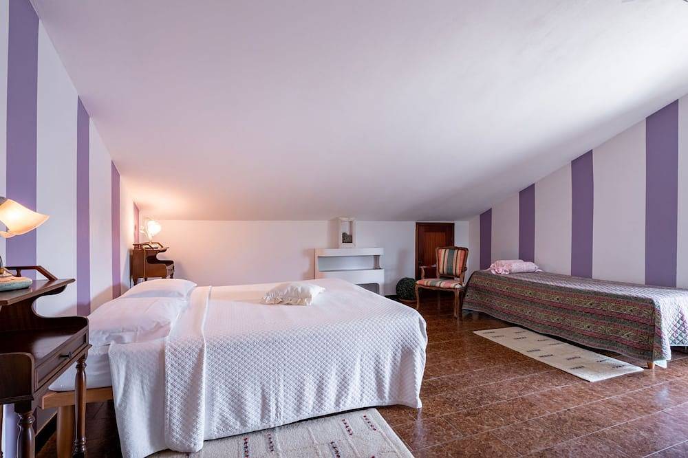 Ganze Wohnung, Ca' D'Gnese in Castagnole delle Lanze (dorf), Castagnole delle Lanze