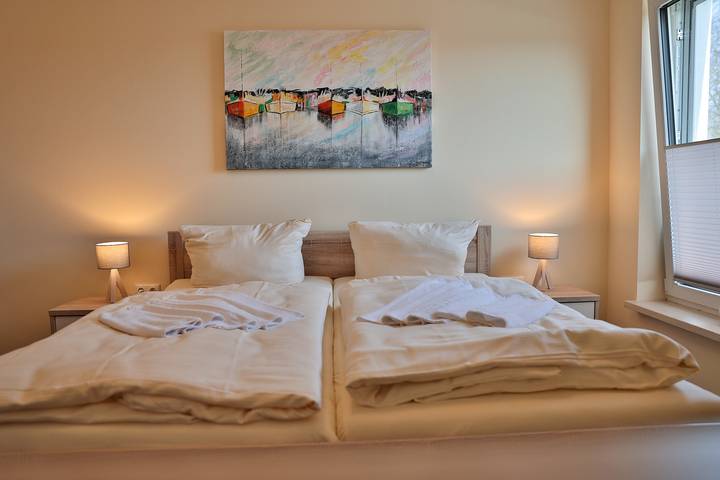 Ferienwohnung für 4 Personen, mit Balkon und Balkon/Terrasse sowie Ausblick und Seeblick in Gützkow - 3
