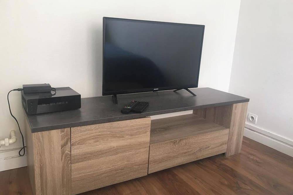 Appartement entier, Homerez - Studio lumineux à Clichy 27 m² + parking in Clichy, Hauts-de-Seine