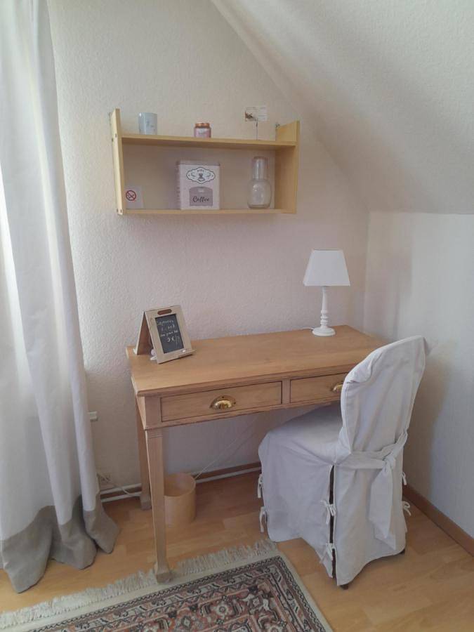 Location de vacances pour 2 personnes, avec vue et jardin à Braine-l'Alleud - 3