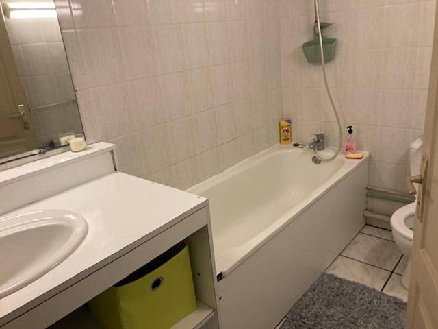 Gîte pour 6 personnes, avec terrasse et jardin dans Cité du Volcan - 3