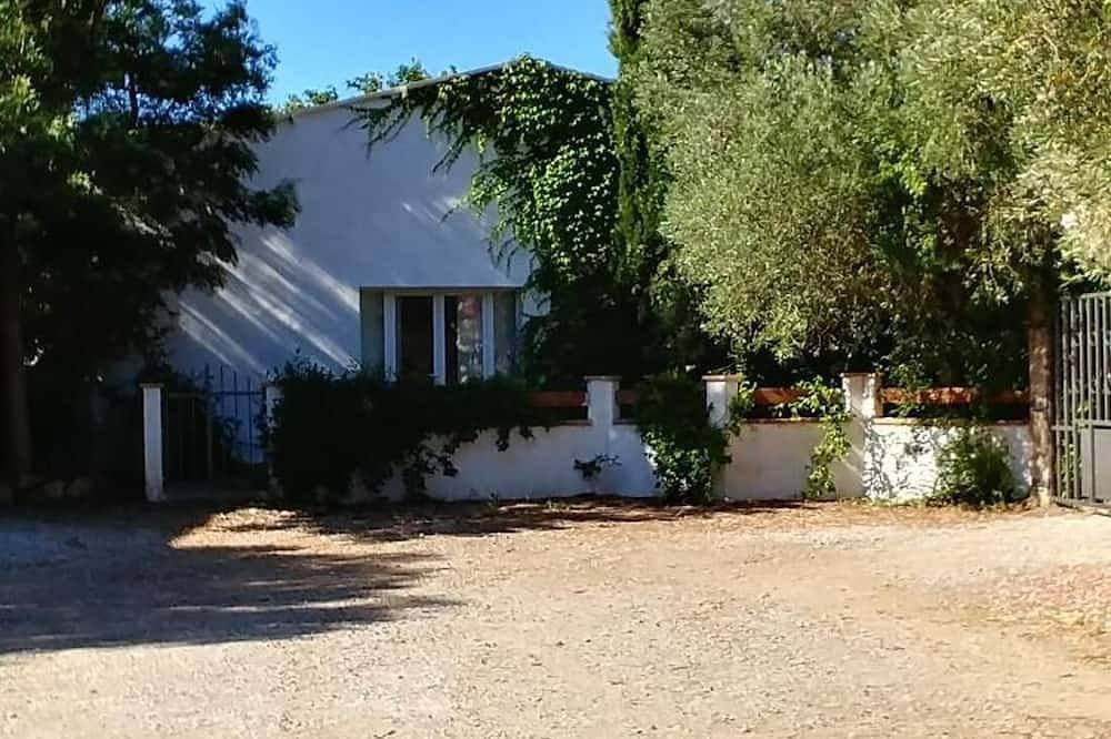 Ganze Wohnung, Ein Teppa - das Caroubier in Luri, Cap Corse