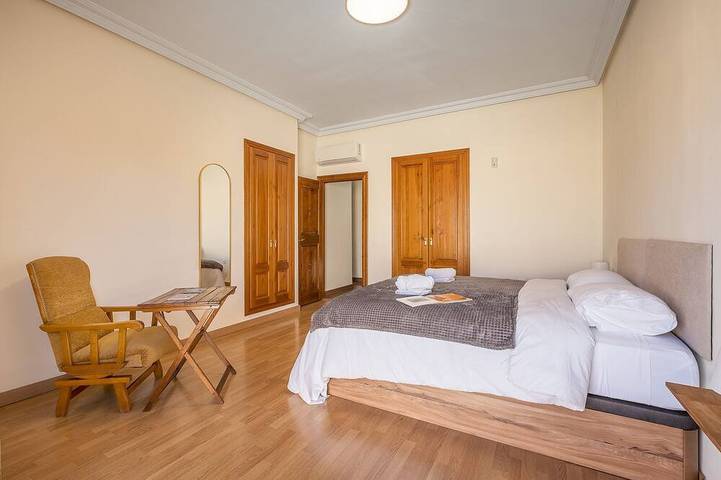 Sueños De La Vega (Ground floor villa with pool) in Gabia Chica, Las Gabias