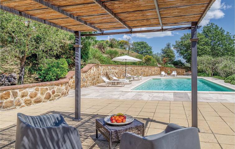 Location de vacances pour 4 personnes, avec jardin ainsi que piscine et terrasse à Sinalunga - 4