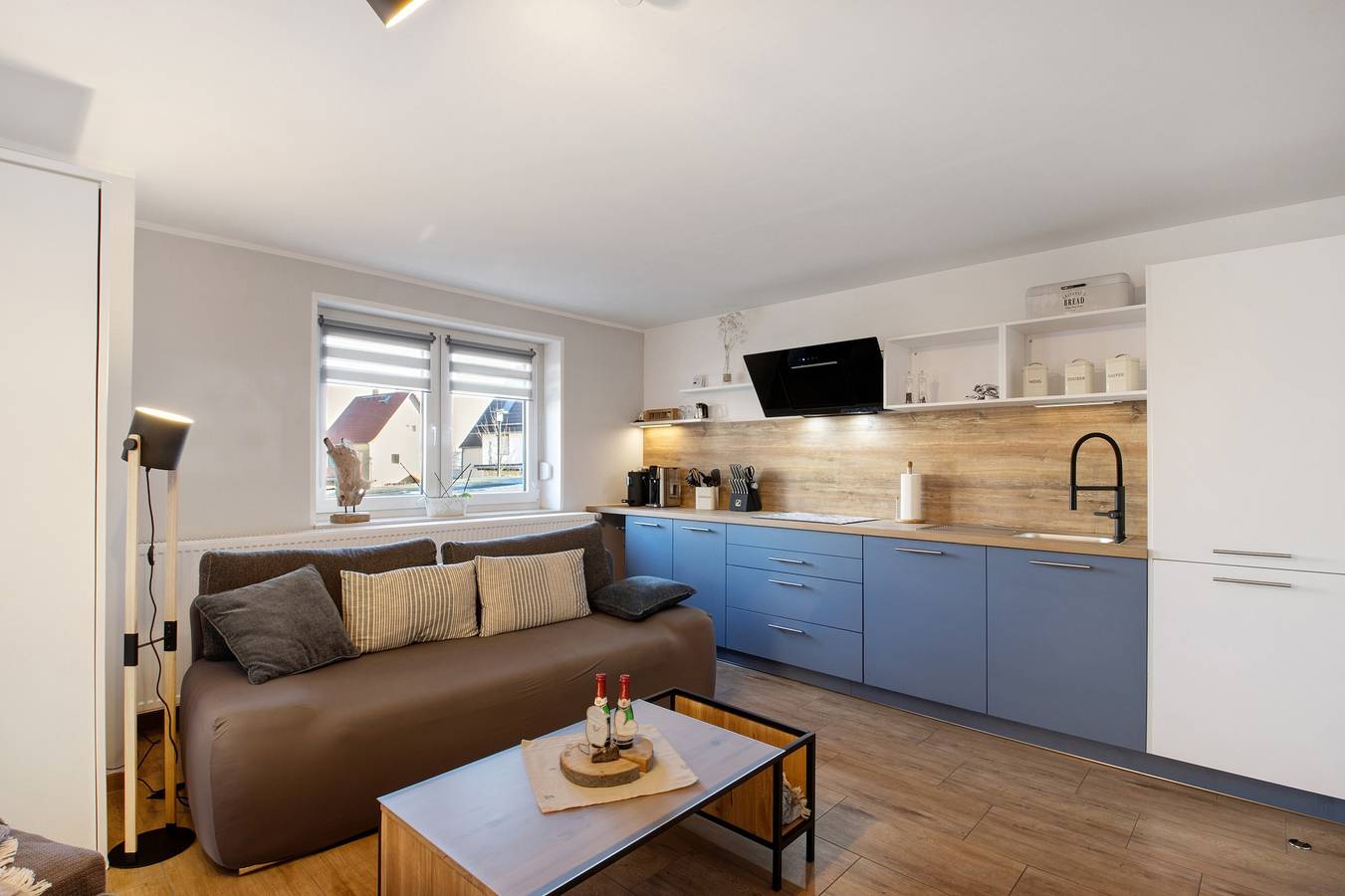 Apartamento entero, Apartamento 'Andreas' con terraza compartida, jardín compartido y Wi-Fi in Naumburgo (Saale), Saale-Unstrut