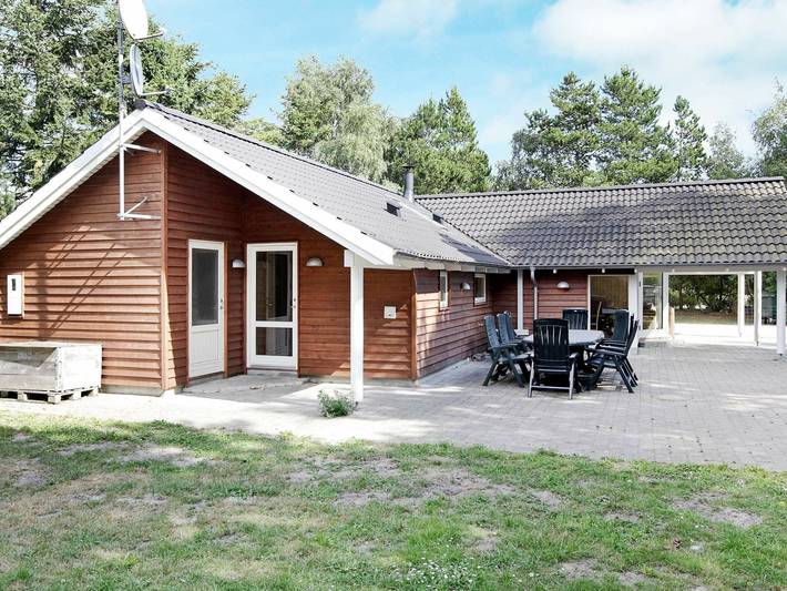 Ferienhaus für 12 Personen, mit Terrasse und Whirlpool sowie Sauna, kinderfreundlich in Kramnitse - 4