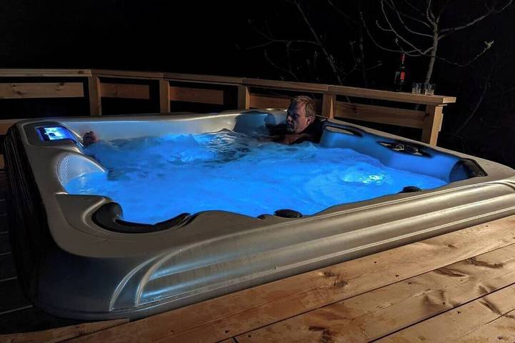 Ferienwohnung für 7 Personen, mit Balkon und Whirlpool sowie Garten in der Oststeiermark