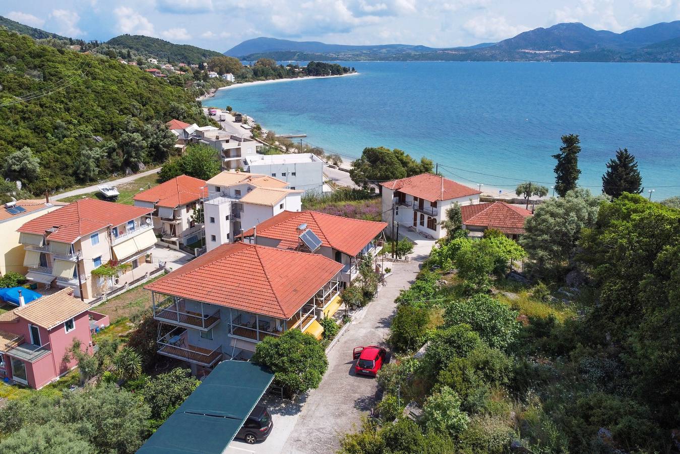 Ganze Wohnung, Apartment „Nikoleta 2“ mit Meerblick, Terrasse & Wlan in Nikiana, Alexandros