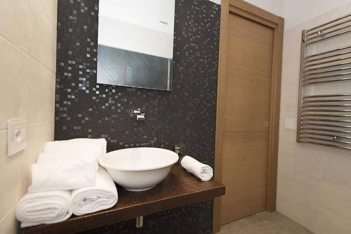 Location de vacances pour 2 personnes à Cori - 3