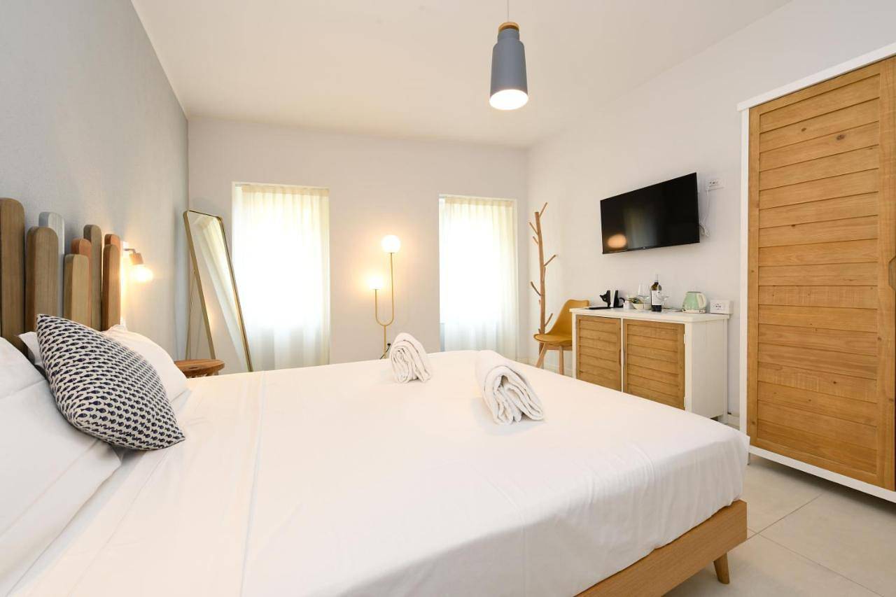 Locanda Carolina Valerio Catullo in Sirmione, Gardasee-Berge