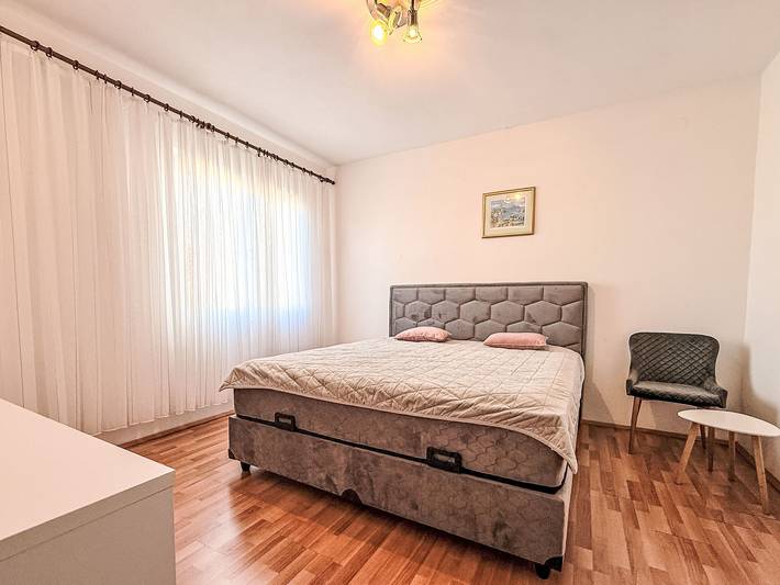 Ferienwohnung für 4 Personen, mit Terrasse in Sukosan