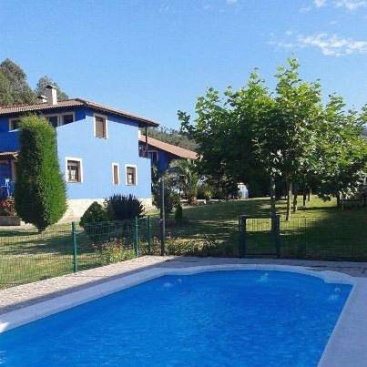 Appart’hôtel pour 3 personnes, avec Balcon et Terrasse ainsi que Jardin et Piscine