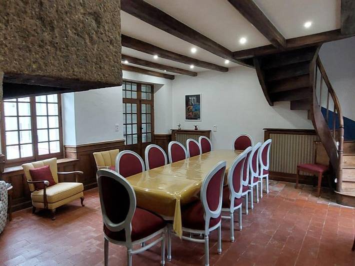 Gîte pour 12 personnes, avec jardin, animaux acceptés à Bacilly - 3