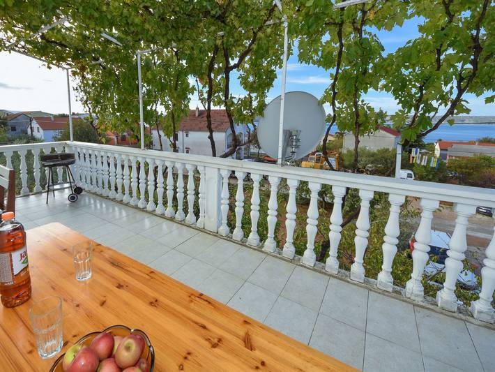Ferienwohnung für 7 Personen, mit Terrasse in Maslenica - 4
