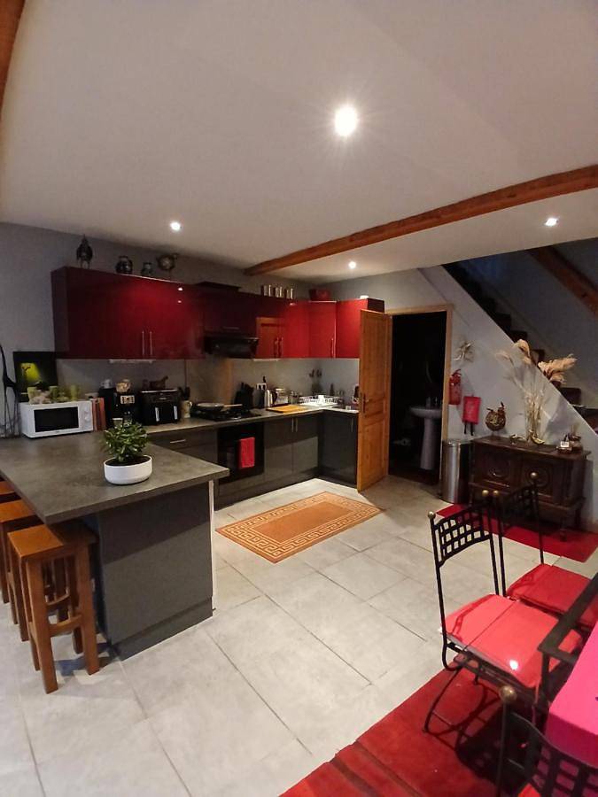 Location de vacances pour 5 personnes, avec terrasse à Piégut-Pluviers - 4