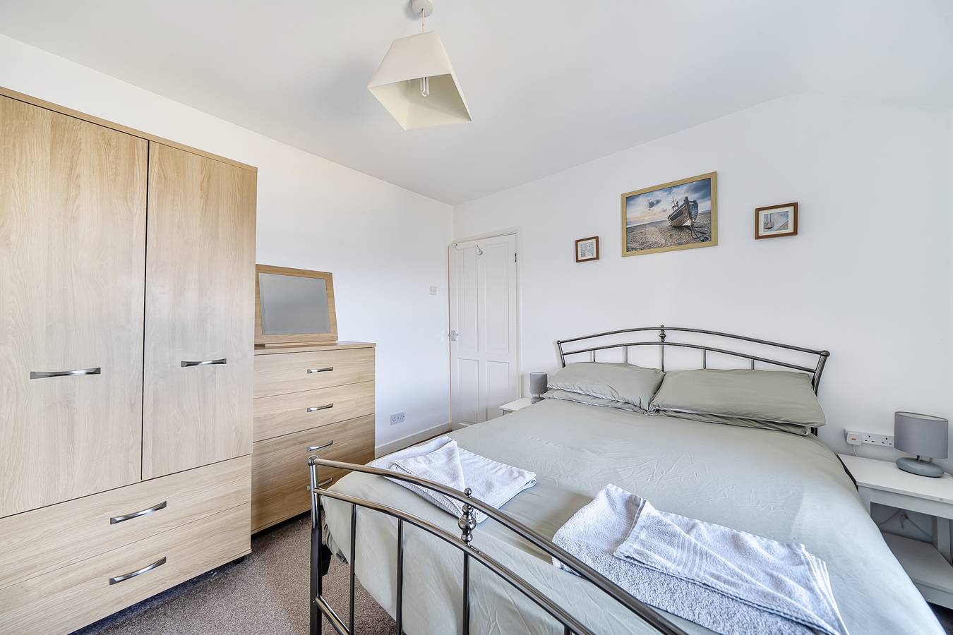 Stunning Sea View Blue Haven in Penmaenmawr in Penmaenmawr, Snowdonia