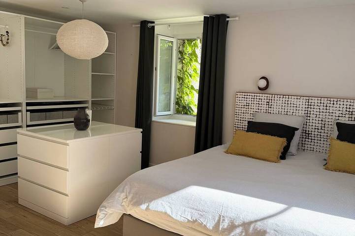 Location de vacances pour 4 personnes, avec terrasse à Jumilhac-le-Grand - 2