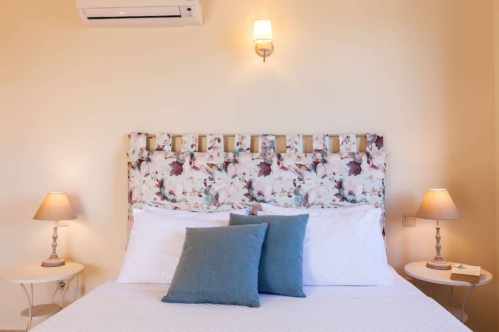 Villa Petra with Private Pool in Lakka, Paxos