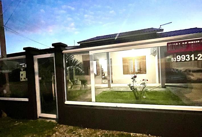 Casas e apartamentos de temporada para 7 pessoas, com piscina e vista em Rio Grande