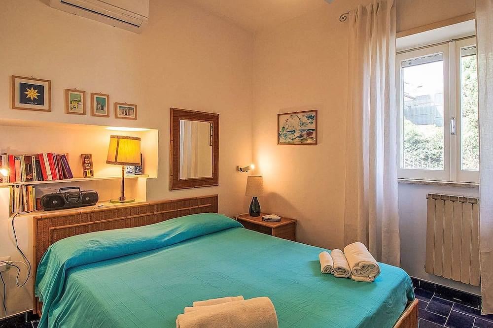 Entire apartment, Sul mare by Interhome in Formia, Latina Province