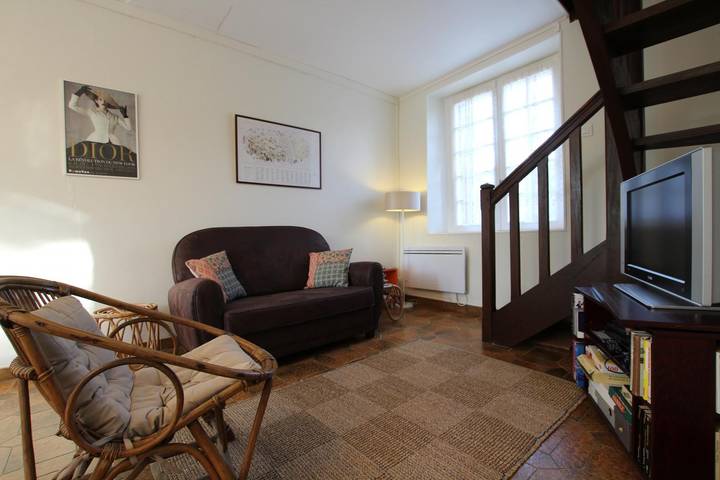 Gîte pour 6 personnes, avec jardin à Saint-Pair-sur-Mer - 2