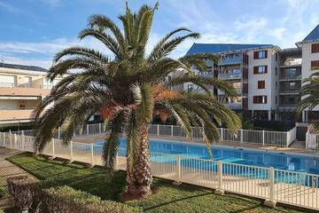 Gîte pour 4 personnes, avec piscine et balcon dans Golf Grand Jardin