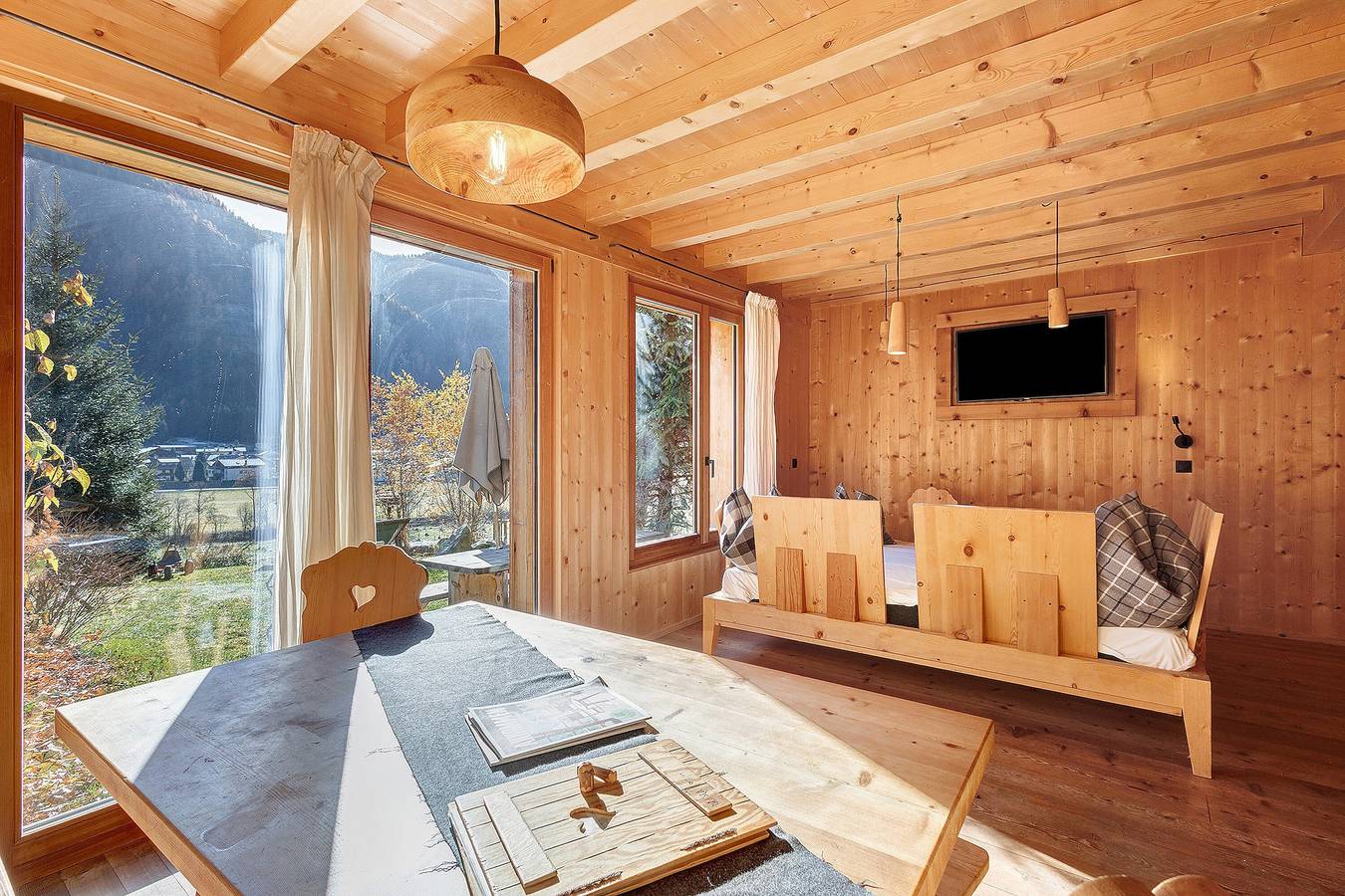 Entire apartment, Chalet 'Groudo Michl 2' with Mountain View, Shared Terrace and Wi-Fi in Villgratener Berge, Gsies