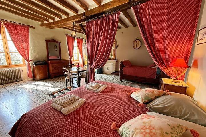 Gîte pour 5 personnes, avec jardin à Lerné - 3