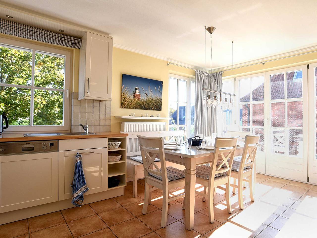 Ganze Ferienwohnung, Badestraße 20 - Whg. Manuela - Fewo - Manuela in Wyk auf Föhr (Stadt), Wyk auf Föhr